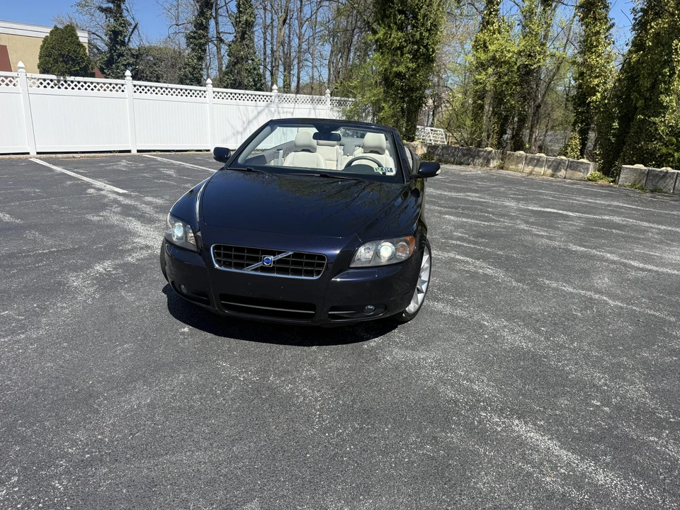 2007 Volvo C70 2nd Gen - Image 17 of 31
