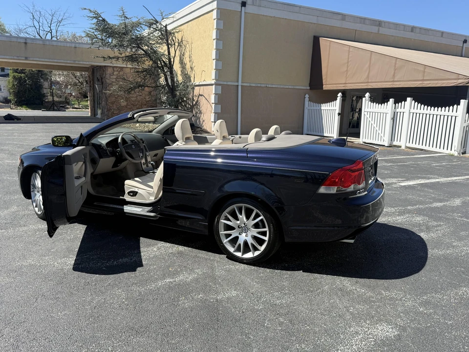 2007 Volvo C70 2nd Gen - Image 18 of 31