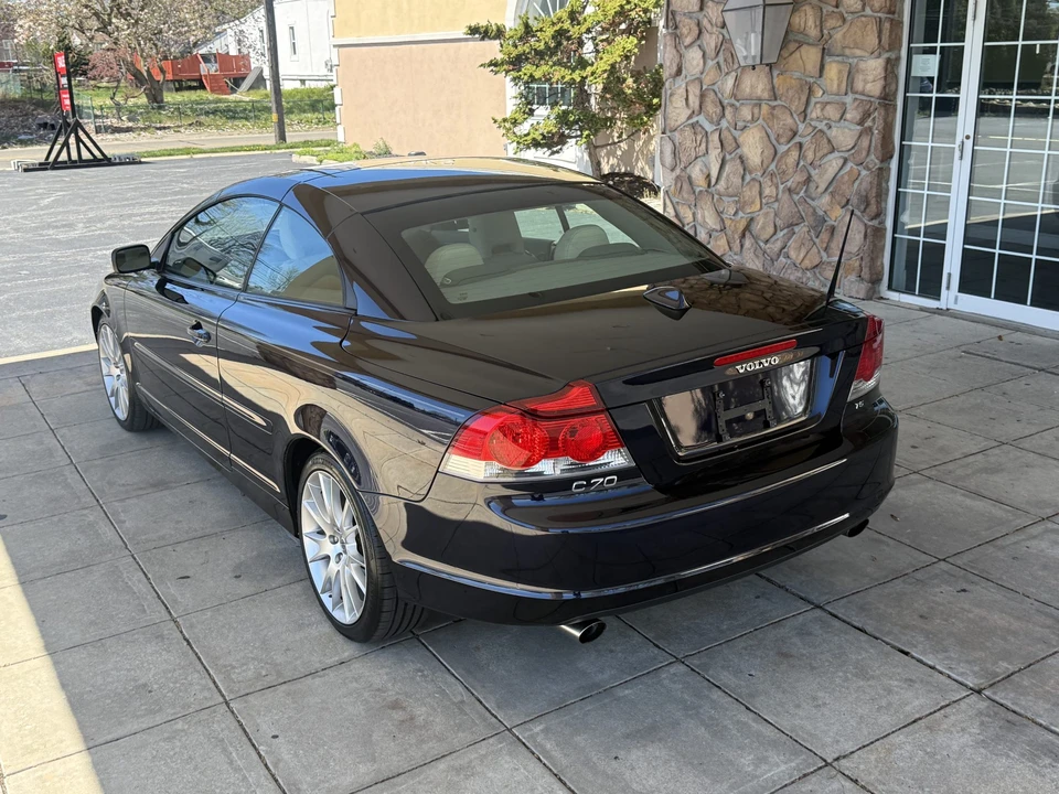 2007 Volvo C70 2nd Gen - Image 26 of 31