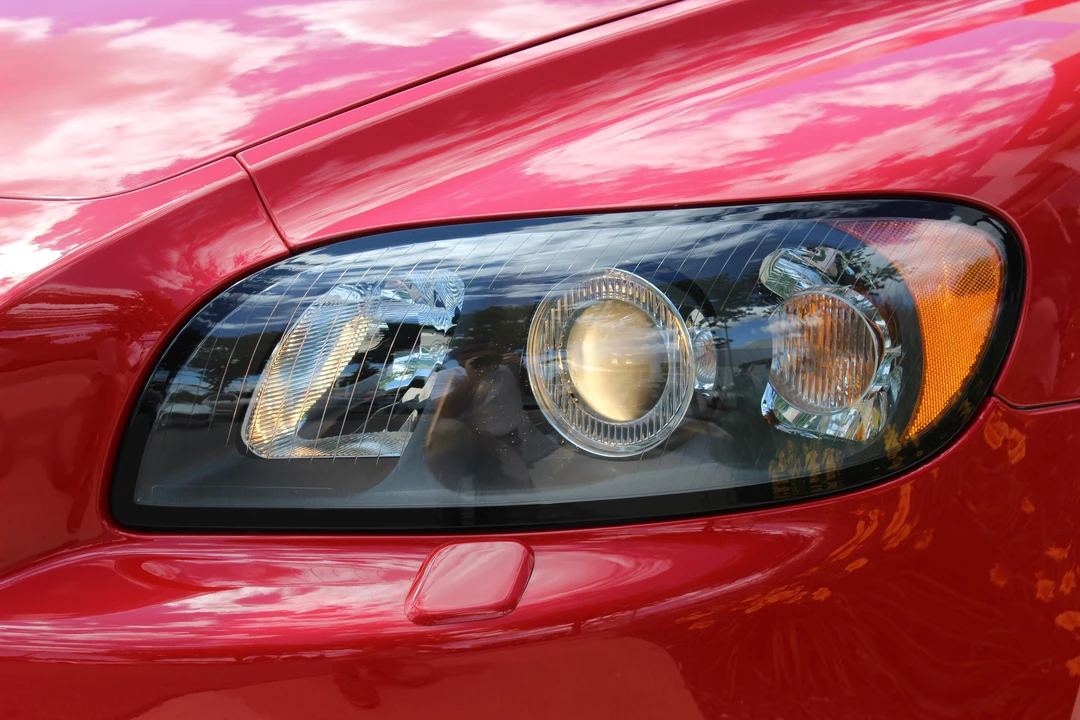 2007 Volvo C70 2nd Gen - Image 22 of 31