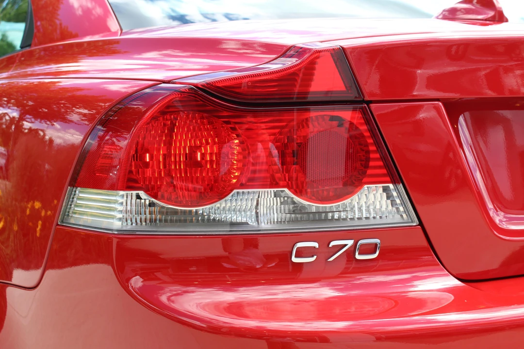 2007 Volvo C70 2nd Gen - Image 31 of 31