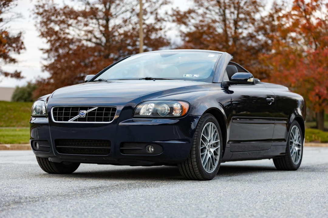 2007 Volvo C70 2nd Gen - Image 9 of 31