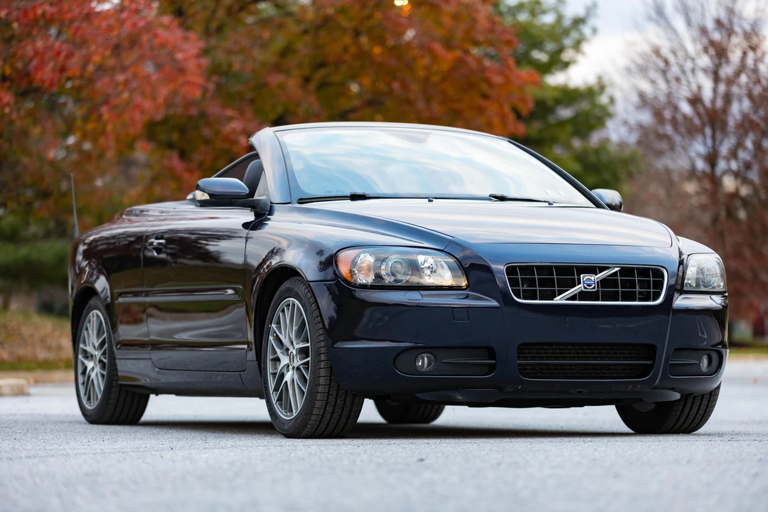 2007 Volvo C70 2nd Gen - Image 18 of 31