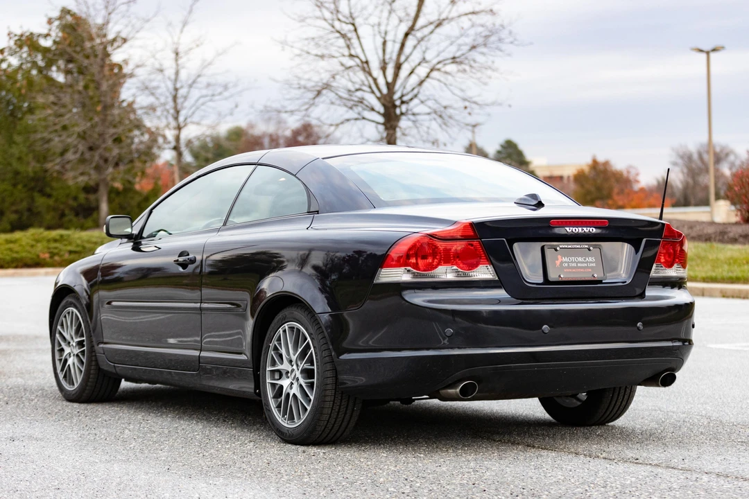 2007 Volvo C70 2nd Gen - Image 26 of 31