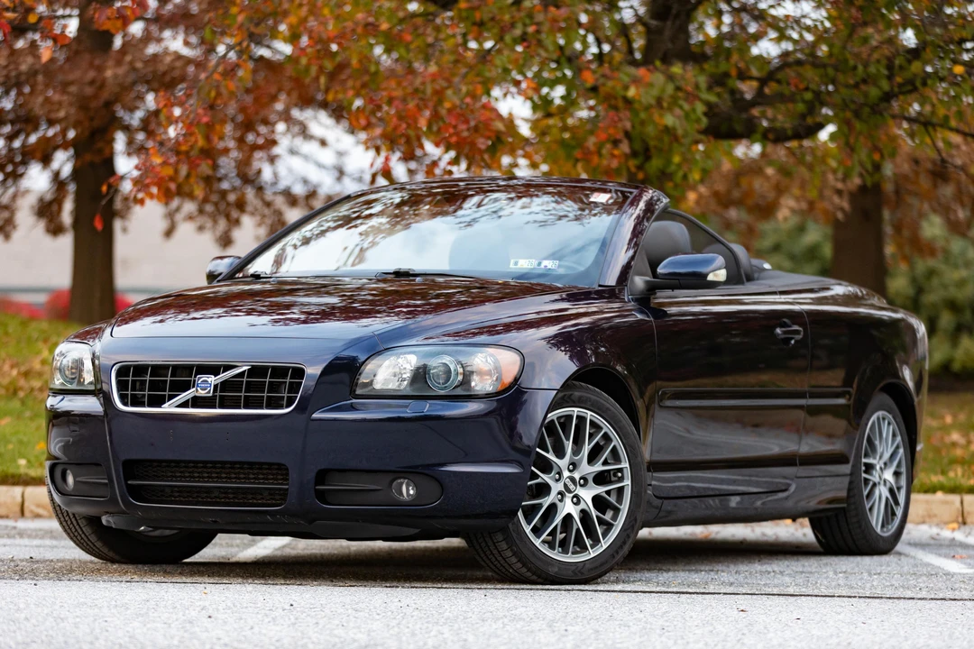 2007 Volvo C70 2nd Gen - Image 10 of 31