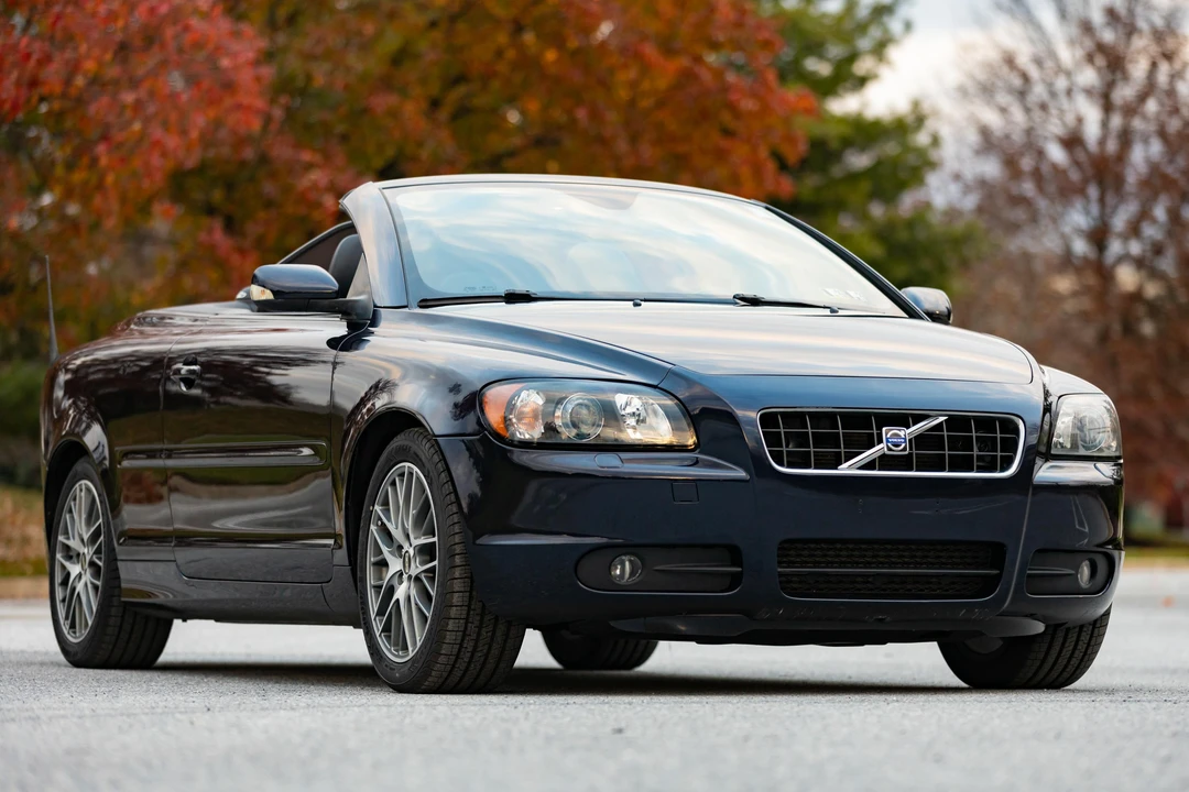 2007 Volvo C70 2nd Gen - Image 19 of 31