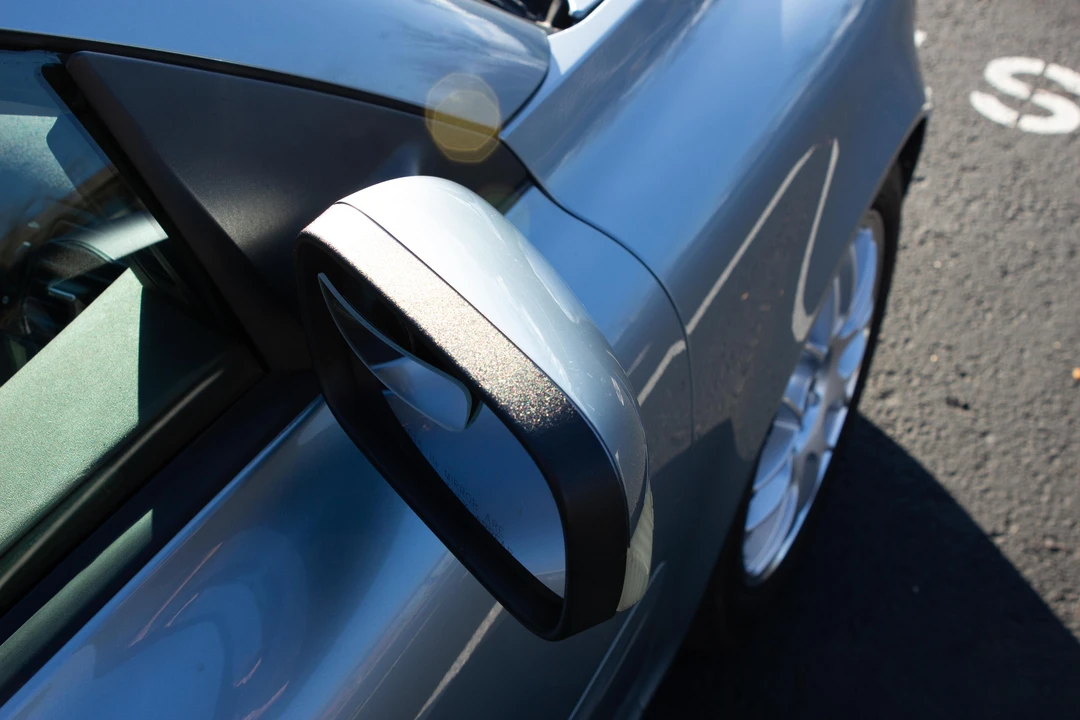 2007 Volvo C70 2nd Gen - Image 19 of 31
