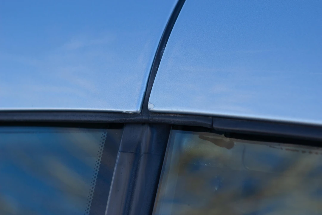 2007 Volvo C70 2nd Gen - Image 23 of 31