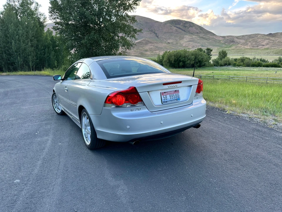 2007 Volvo C70 2nd Gen - Image 22 of 31