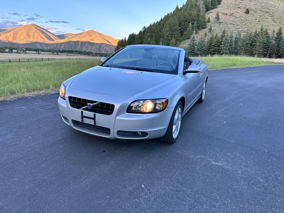 2007 Volvo C70 2nd Gen - Image 6 of 31