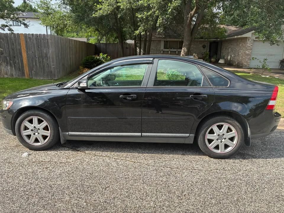 2007 Volvo S40 2nd Gen - Image 2 of 5