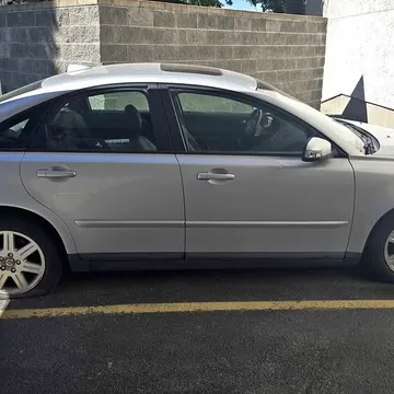 2007 Volvo S40 2.4i Sedan 4D