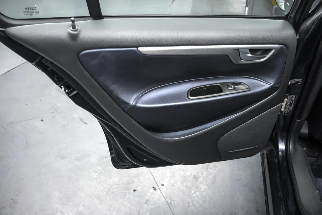 2007 Volvo S60 R 1st Gen - Image 16 of 21