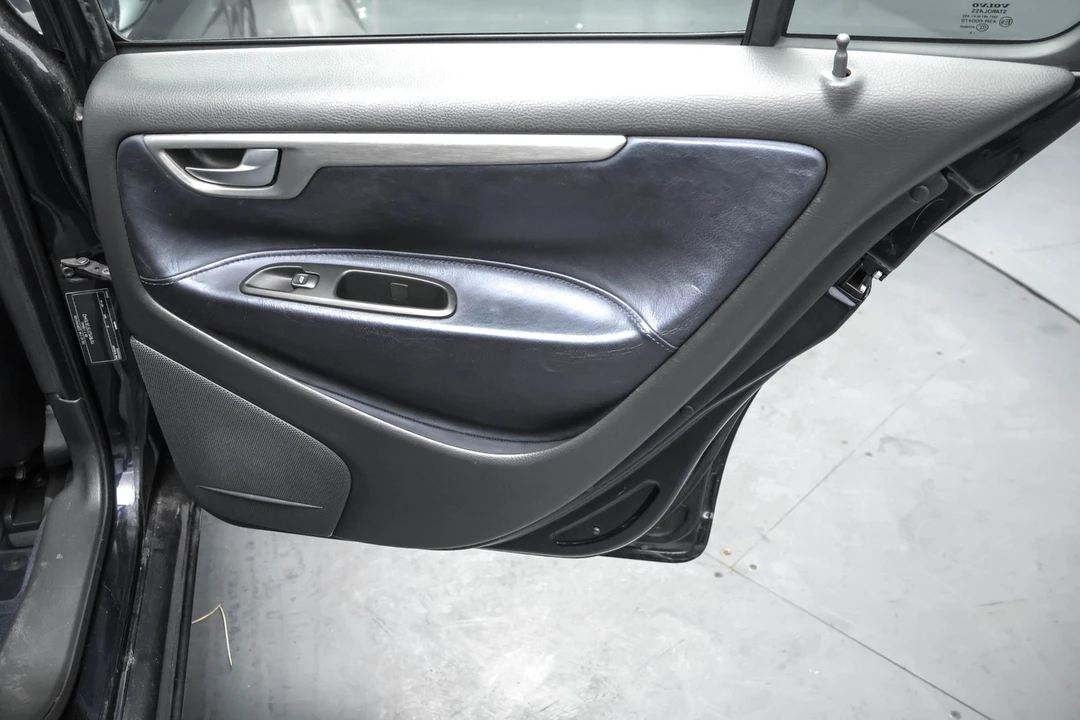 2007 Volvo S60 R 1st Gen - Image 18 of 30
