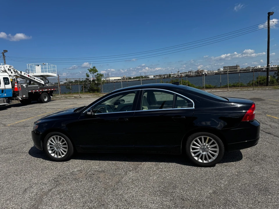 2007 Volvo S80 2nd Gen - Image 9 of 31