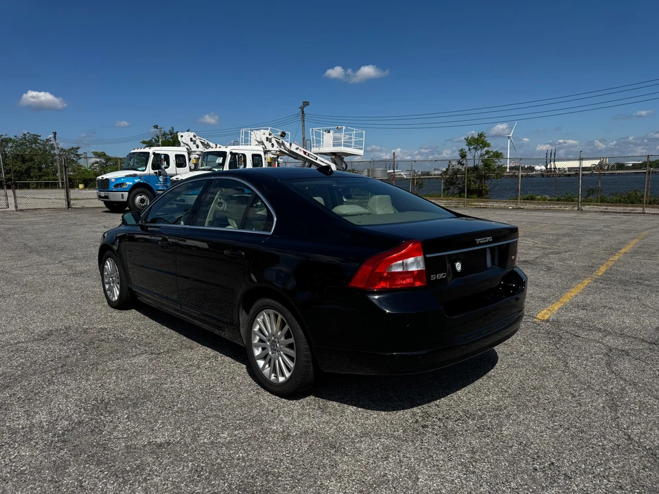 2007 Volvo S80 2nd Gen - Image 11 of 31