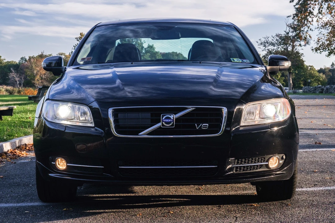 2007 Volvo S80 2nd Gen - Image 2 of 31