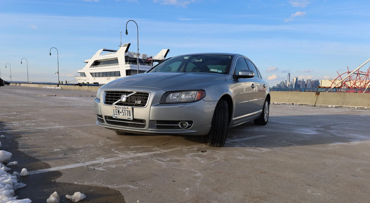 2007 Volvo S80 2nd Gen - Image 10 of 31
