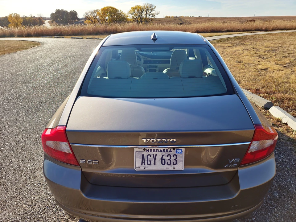 2007 Volvo S80 2nd Gen - Image 12 of 31