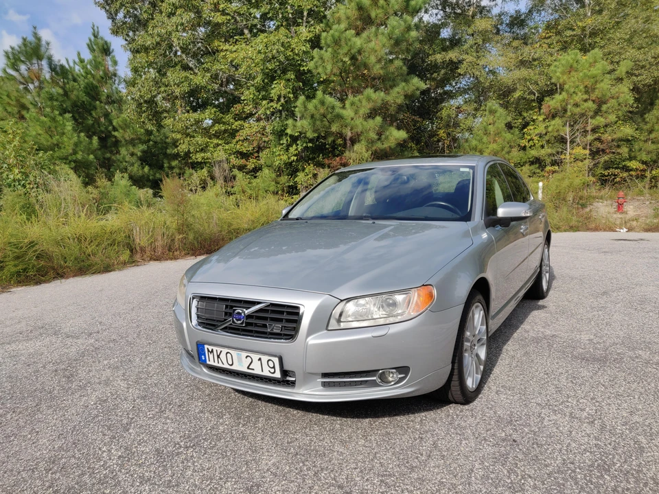2007 Volvo S80 2nd Gen - Image 9 of 28