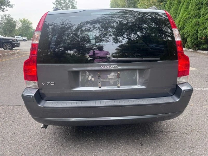 2007 Volvo V70 2nd Gen - Image 6 of 12