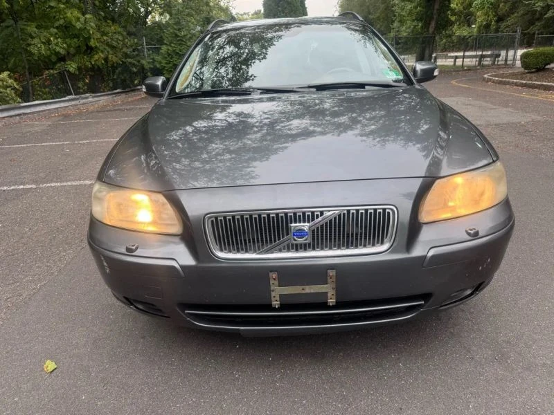 2007 Volvo V70 2nd Gen - Image 2 of 12