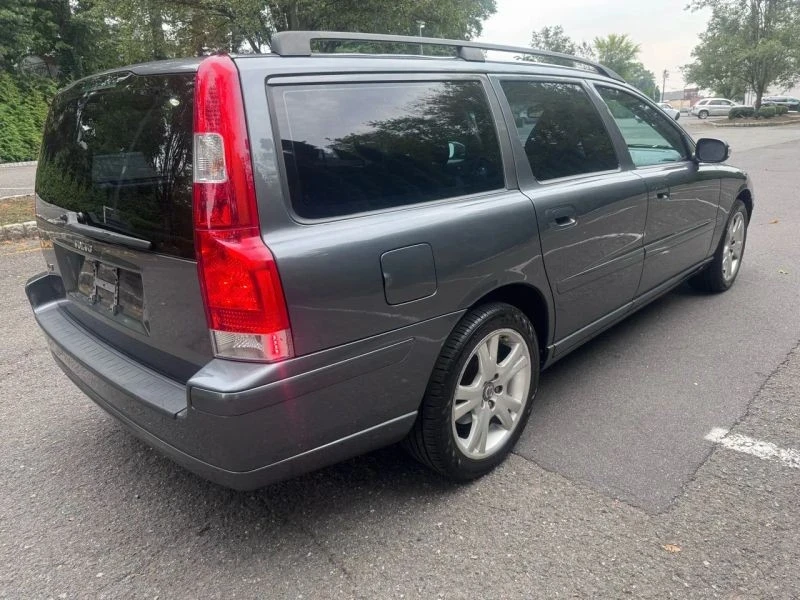 2007 Volvo V70 2nd Gen - Image 7 of 12