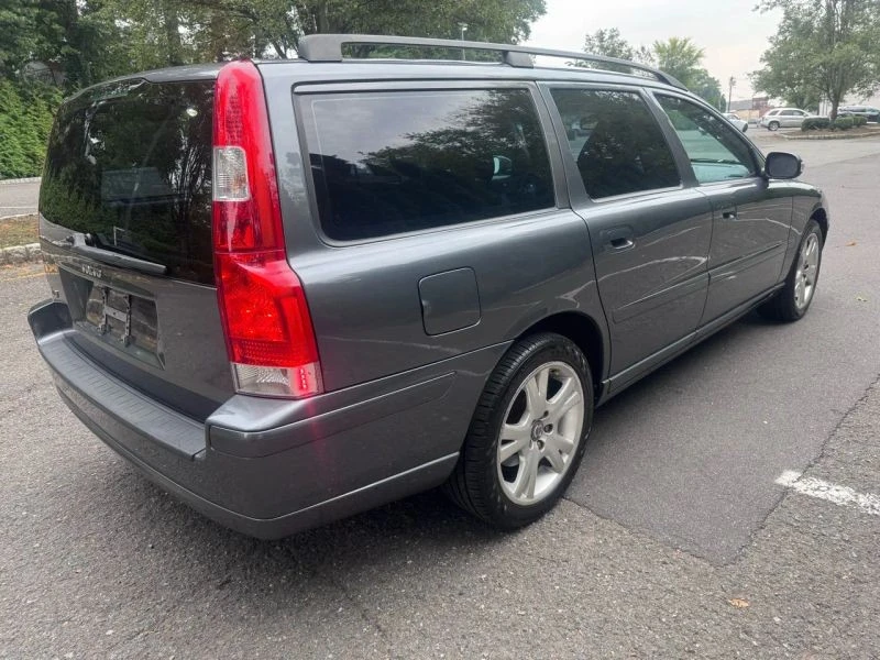2007 Volvo V70 2nd Gen - Image 7 of 12