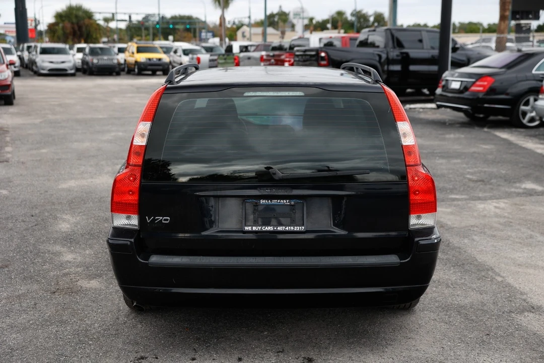 2007 Volvo V70 2nd Gen - Image 9 of 12