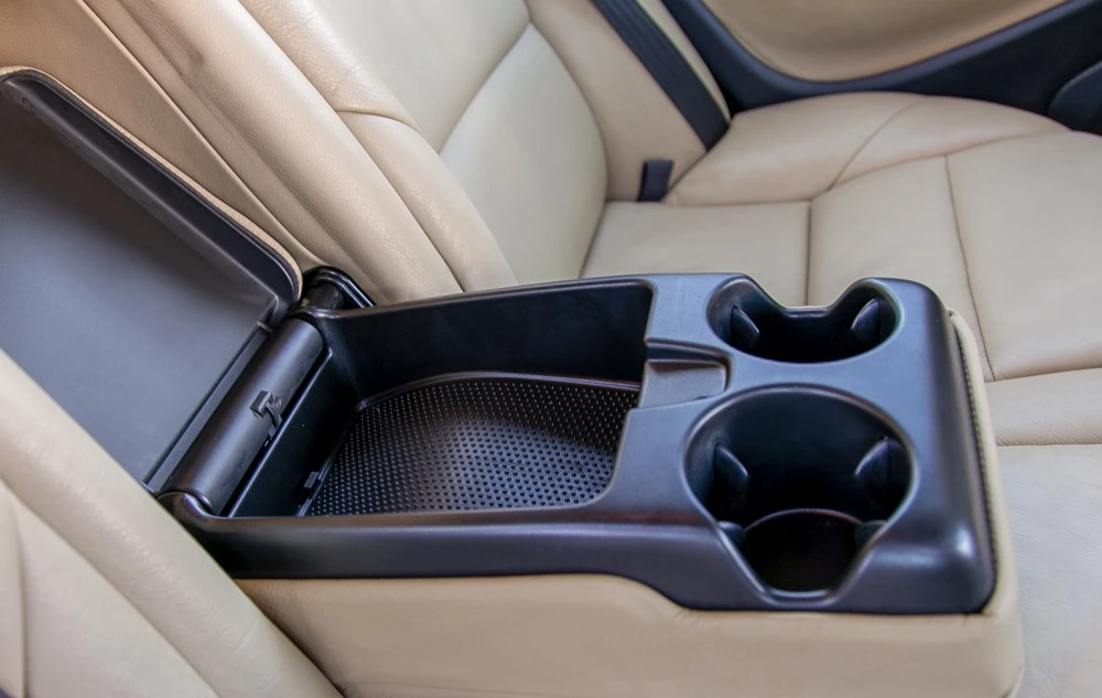 2007 Volvo V70 R 2nd Gen - Image 16 of 19