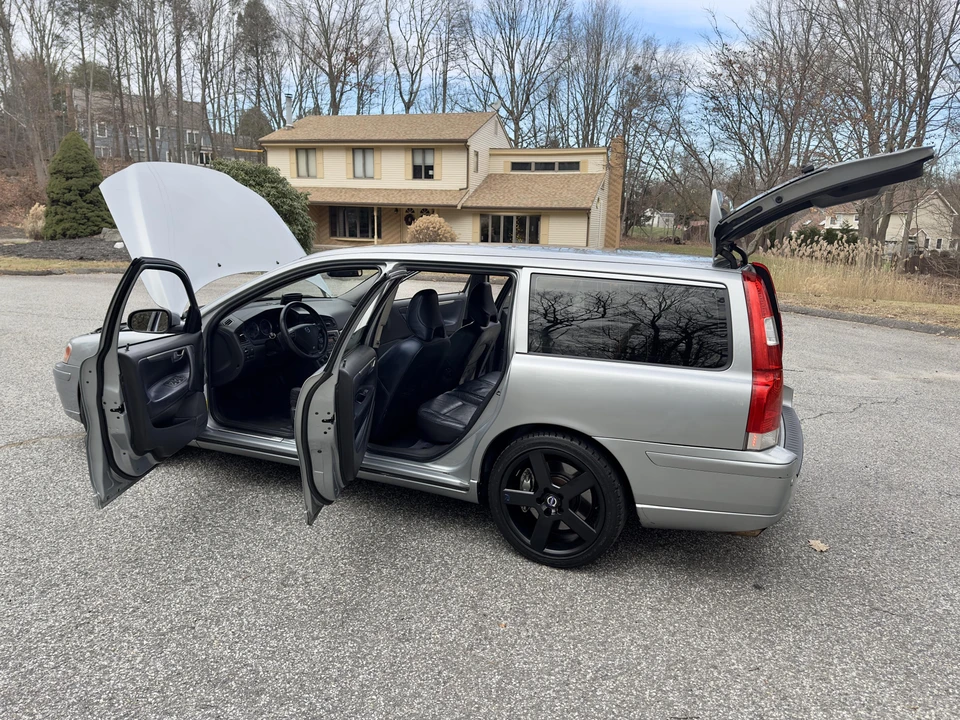 2007 Volvo V70 R 2nd Gen - Image 16 of 31