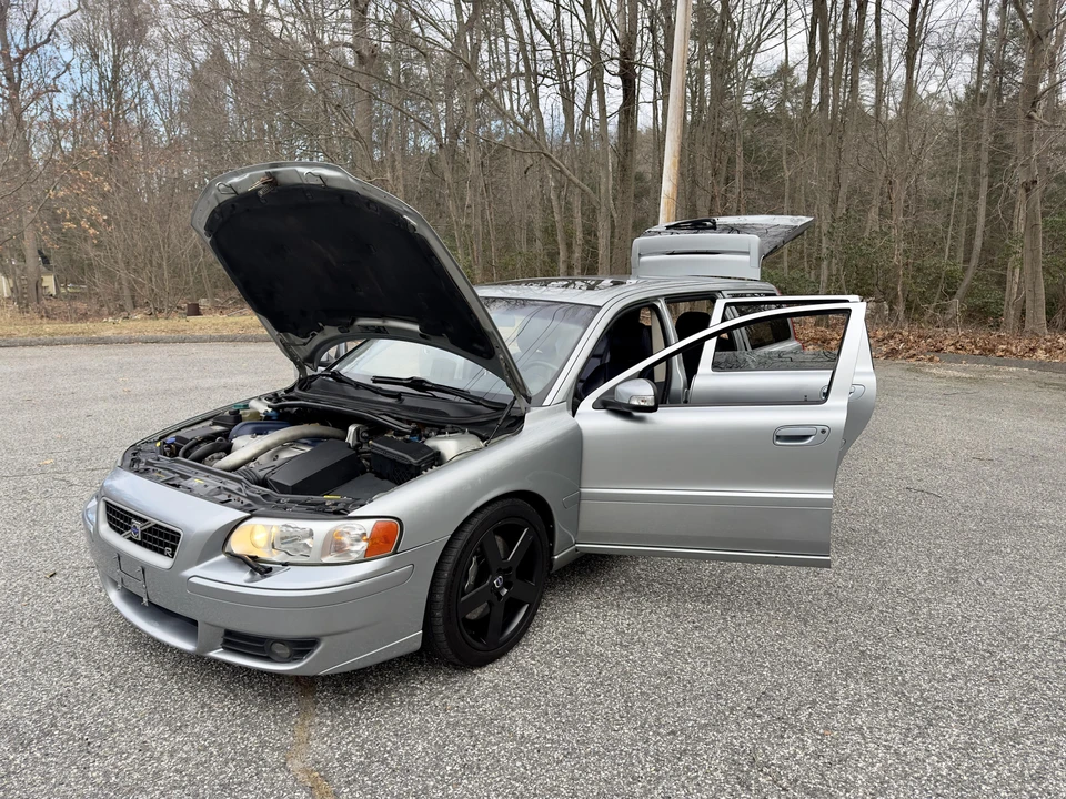 2007 Volvo V70 R 2nd Gen - Image 15 of 31