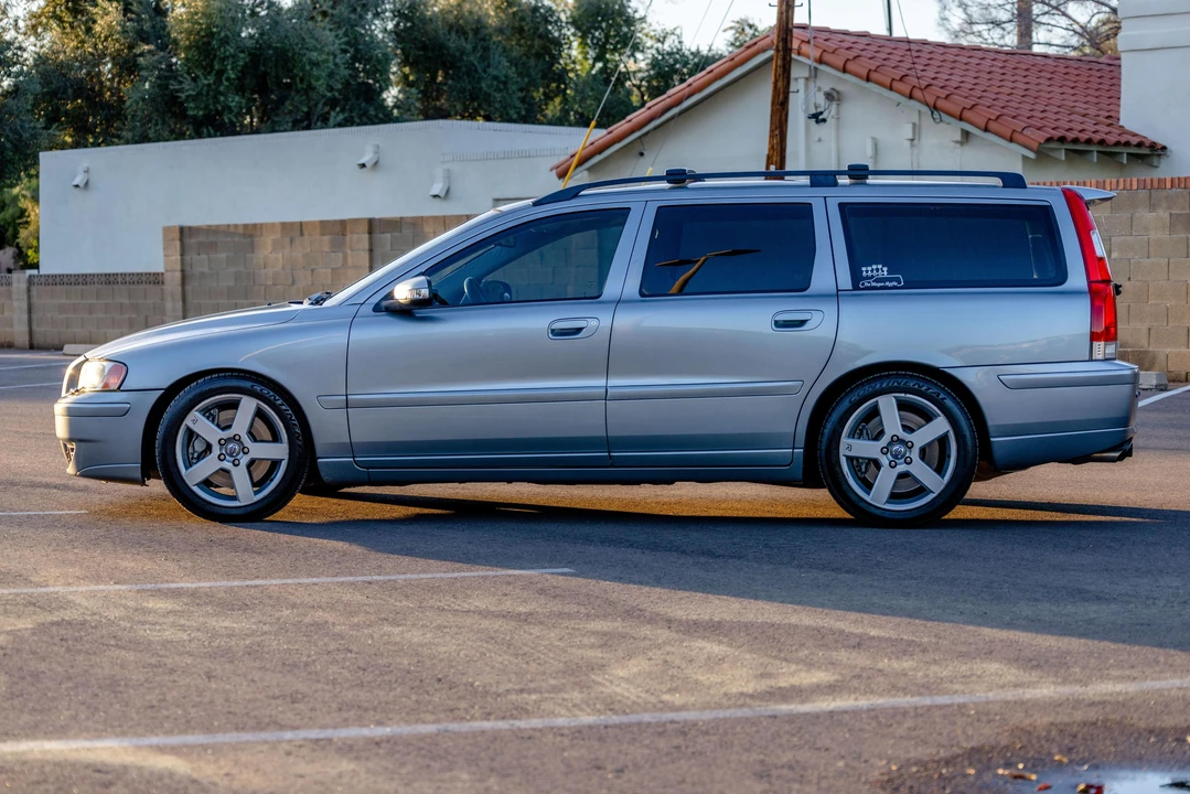 2007 Volvo V70 R 2nd Gen - Image 9 of 31