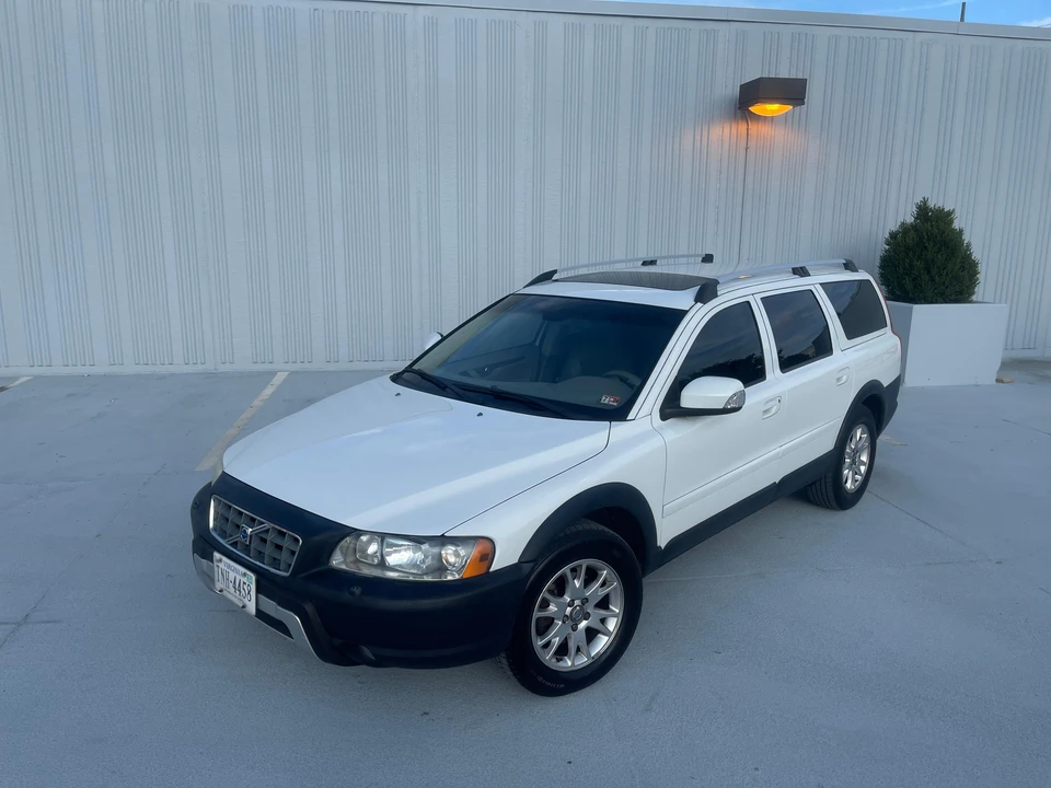 2007 Volvo V70 XC/XC70 2nd Gen - Image 9 of 31
