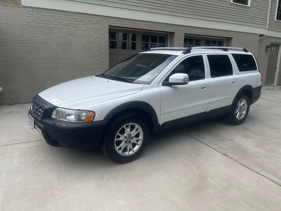 2007 Volvo V70 XC/XC70 2nd Gen - Image 12 of 31