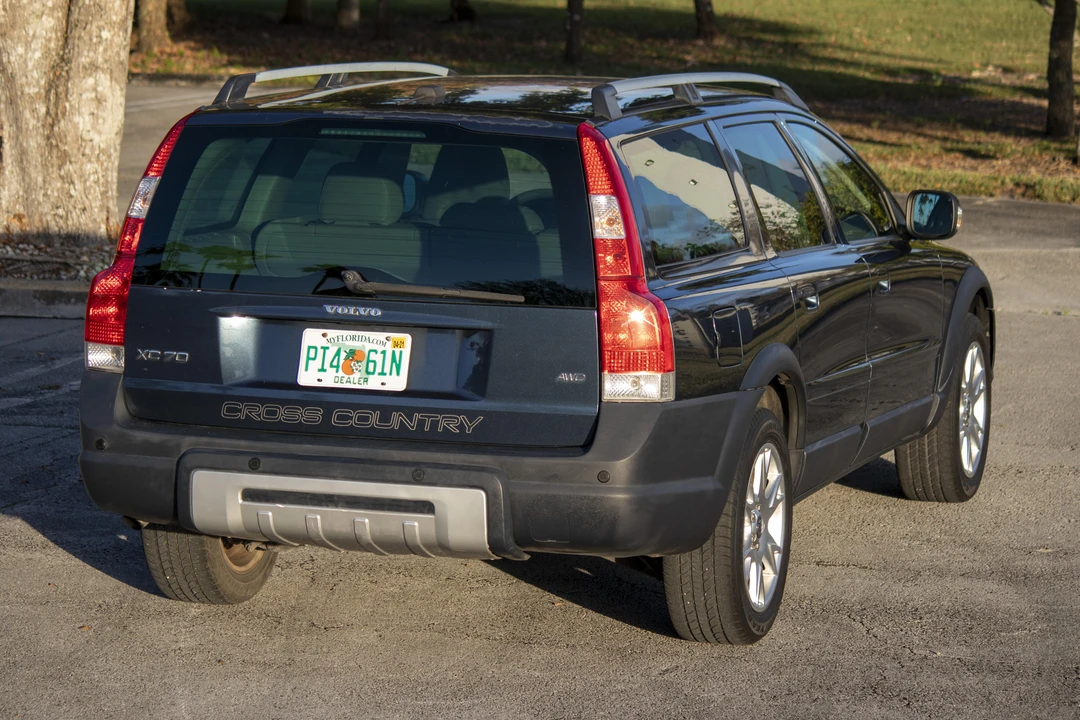 2007 Volvo V70 XC/XC70 2nd Gen - Image 16 of 31