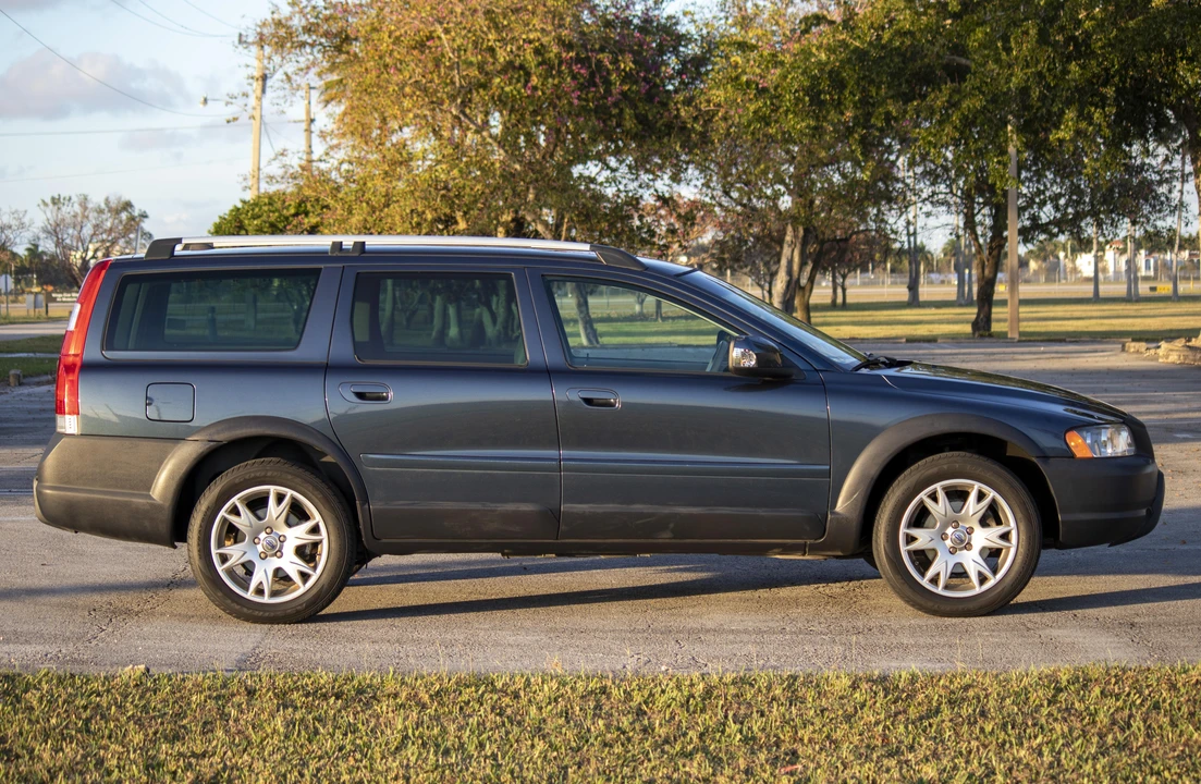 2007 Volvo V70 XC/XC70 2nd Gen - Image 19 of 31