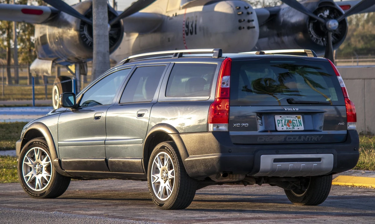 2007 Volvo V70 XC/XC70 2nd Gen - Image 4 of 31