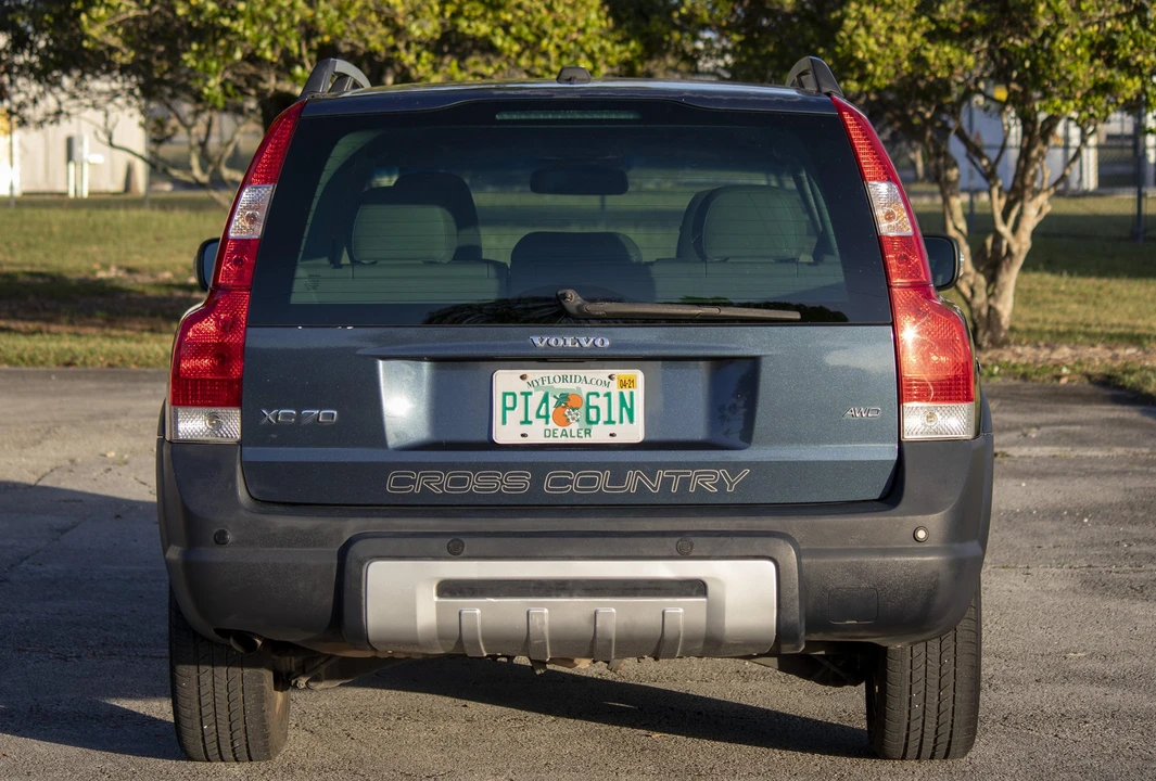 2007 Volvo V70 XC/XC70 2nd Gen - Image 5 of 31