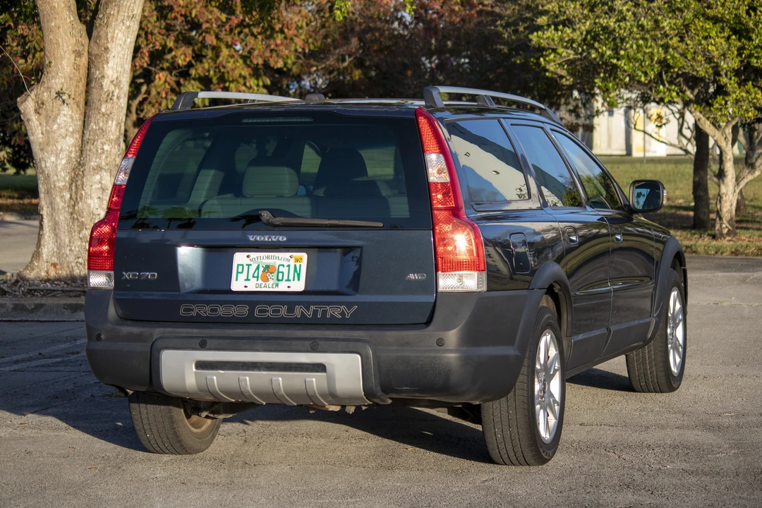2007 Volvo V70 XC/XC70 2nd Gen - Image 17 of 31