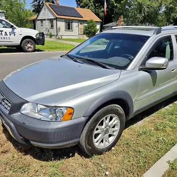 2007 Volvo XC70 2.5T Wagon 4D