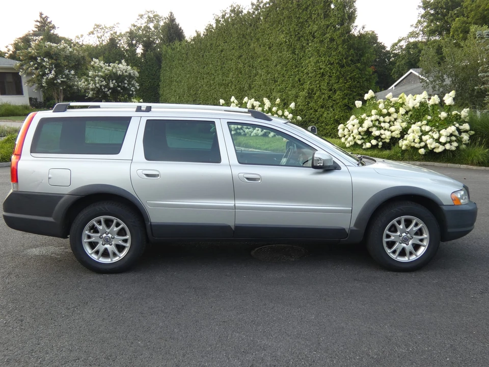 2007 Volvo V70 XC/XC70 2nd Gen - Image 6 of 31