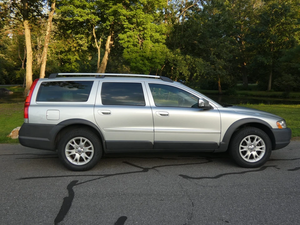 2007 Volvo V70 XC/XC70 2nd Gen - Image 7 of 31
