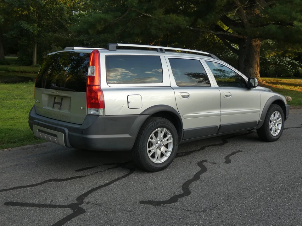 2007 Volvo V70 XC/XC70 2nd Gen - Image 8 of 31