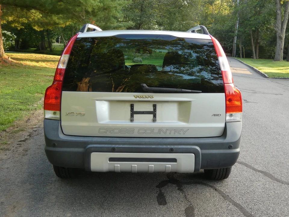 2007 Volvo V70 XC/XC70 2nd Gen - Image 12 of 31
