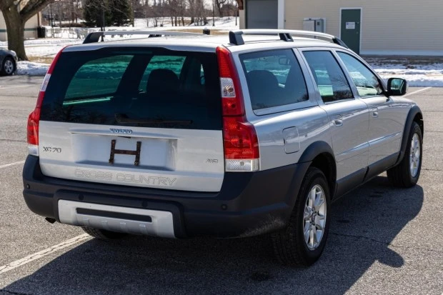 2007 Volvo V70 XC/XC70 2nd Gen - Image 2 of 7