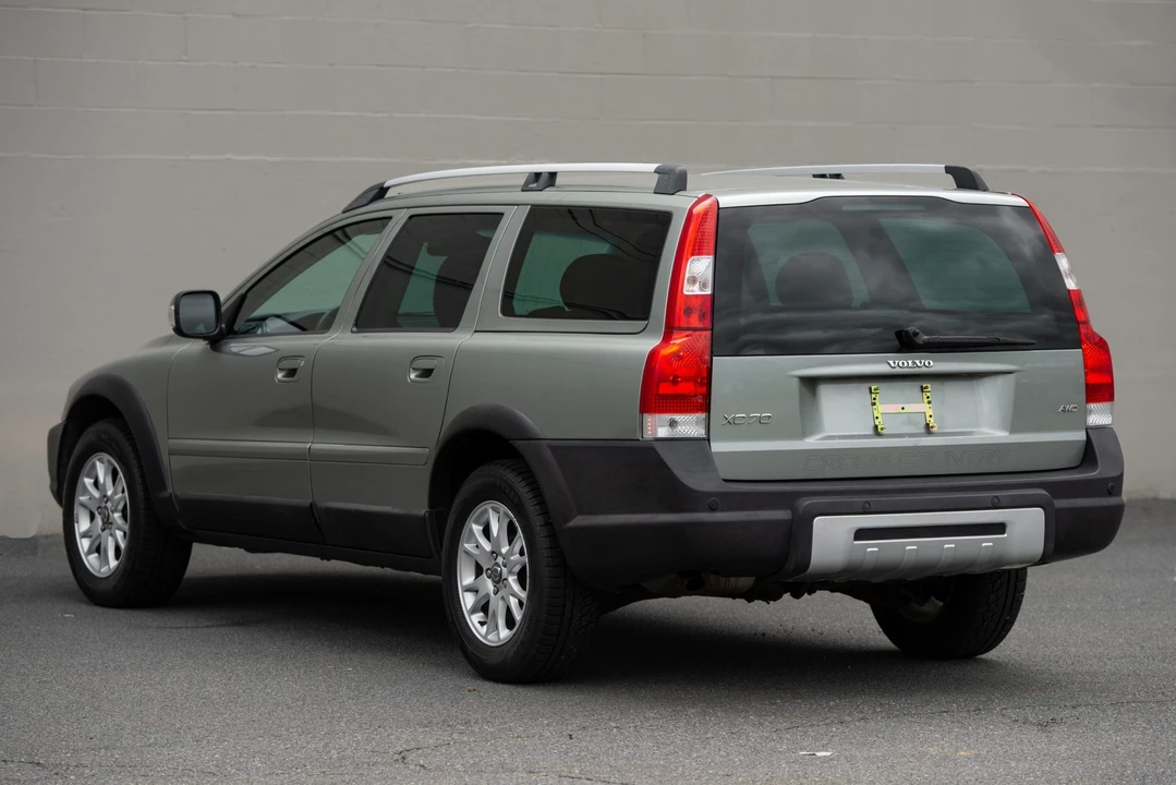 2007 Volvo V70 XC/XC70 2nd Gen - Image 9 of 31