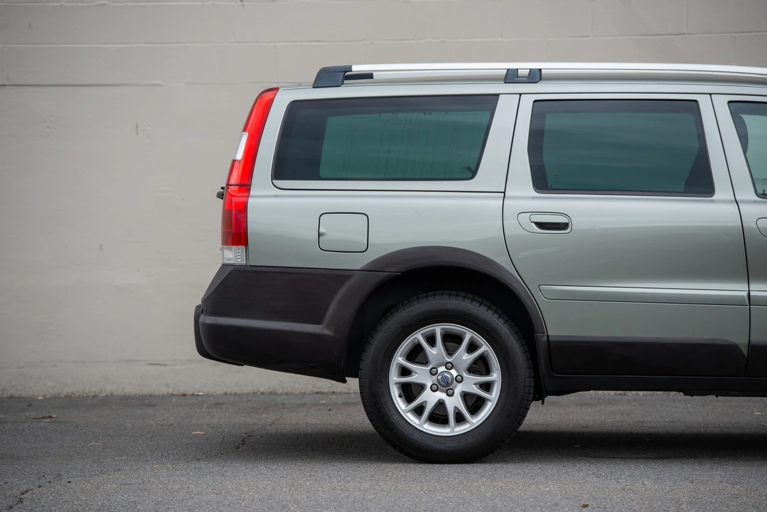 2007 Volvo V70 XC/XC70 2nd Gen - Image 24 of 31