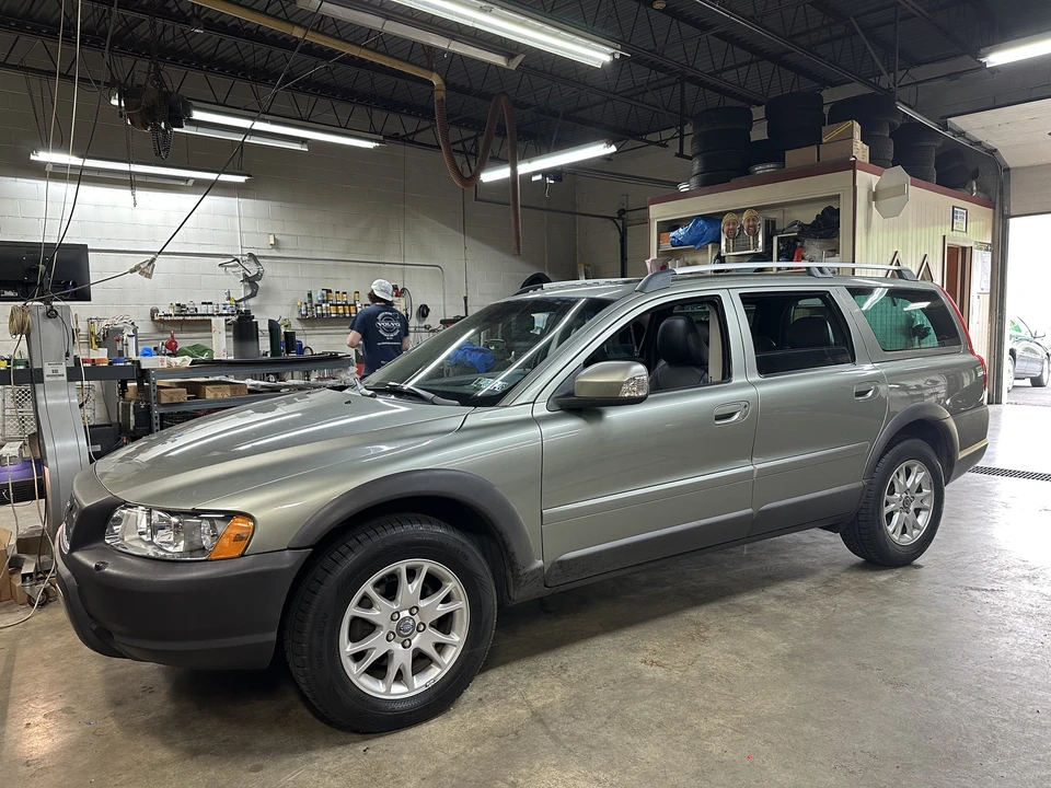 2007 Volvo V70 XC/XC70 2nd Gen - Image 2 of 31