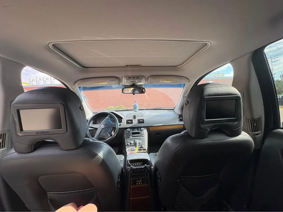 2007 Volvo XC90 1st Gen - Image 9 of 12